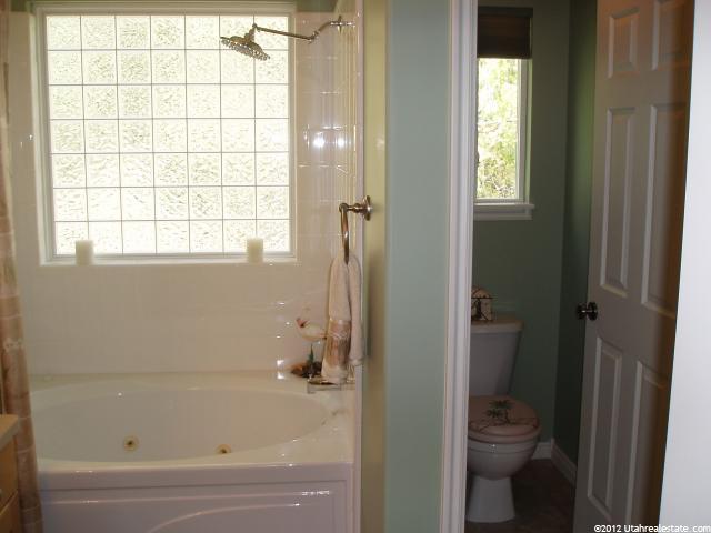 1108 E Creekside S, Ogden, UT 84404 — photo 7