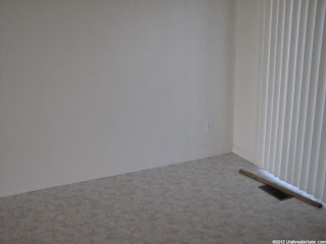 1946 W 4600 S, Roy, UT 84067 — photo 3