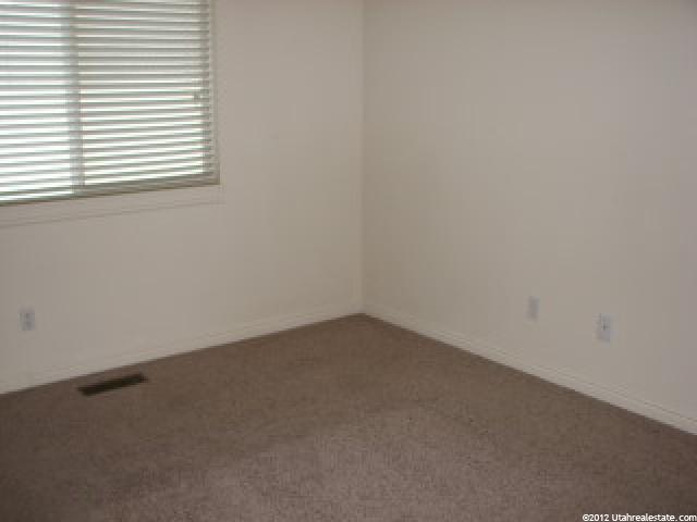 1946 W 4600 S, Roy, UT 84067 — photo 6