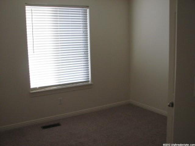 1946 W 4600 S, Roy, UT 84067 — photo 9