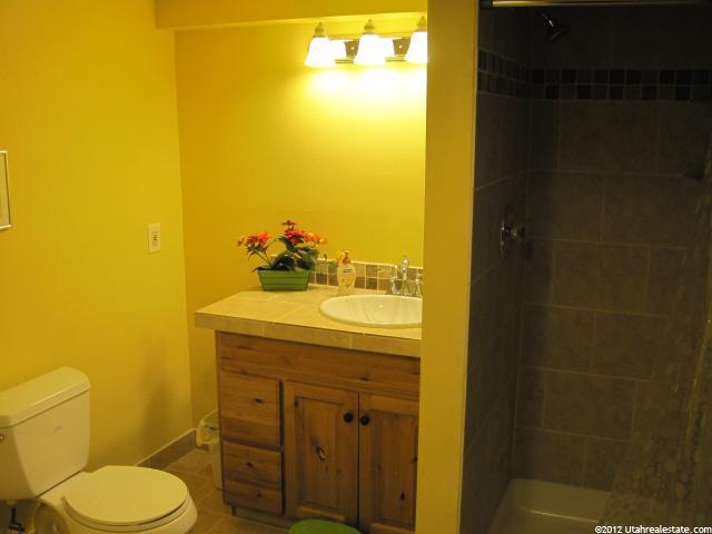 1004 E 3rd St, Ogden, UT 84404 — photo 6