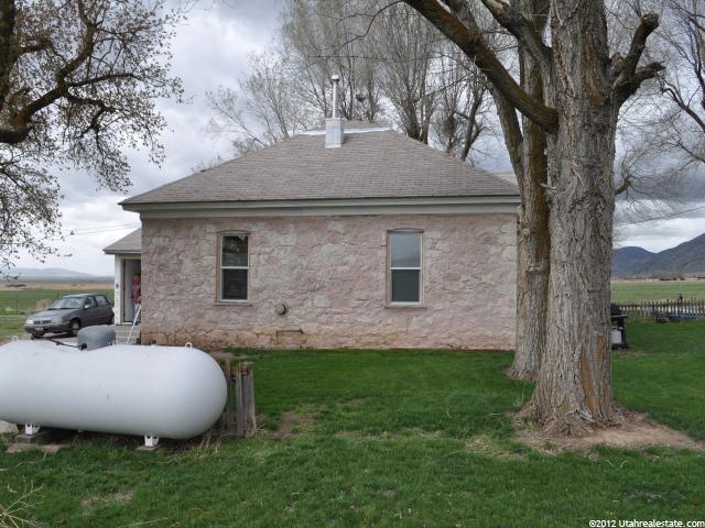 828 E 6300 S, Malad City, ID 83252 — photo 6