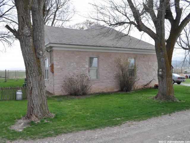 828 E 6300 S, Malad City, ID 83252 — photo 9