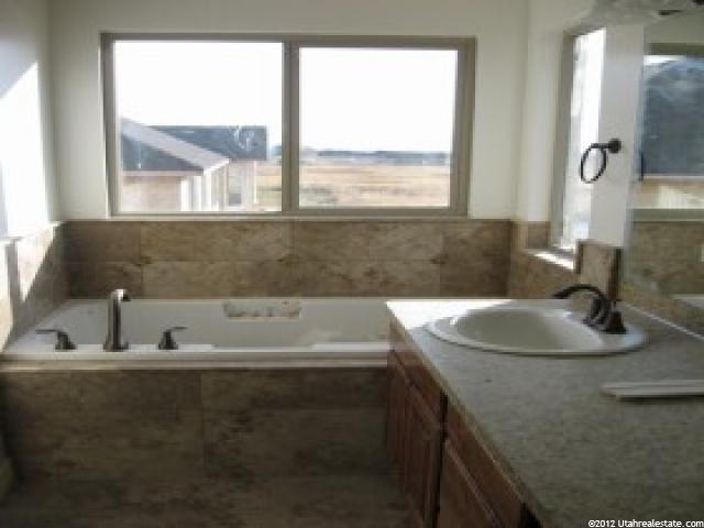 435 N 3550 W, Layton, UT 84041 — photo 6