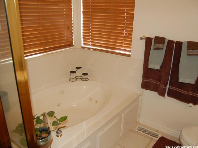 1179 W 1235 N, Clinton, UT 84015 — photo 7