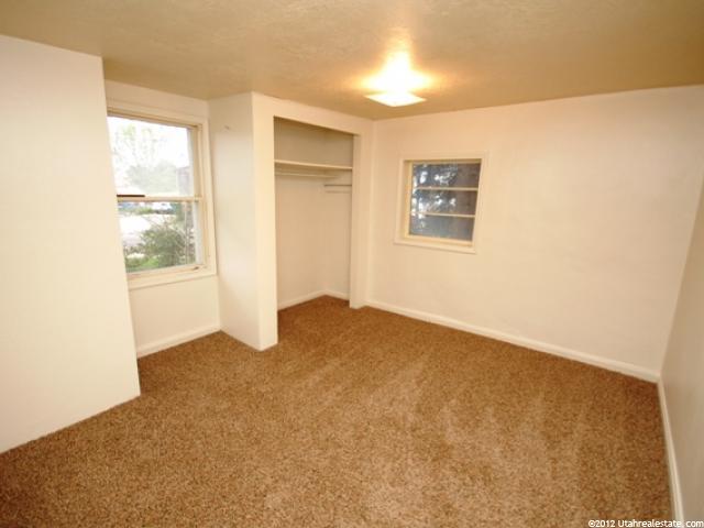 2372 Oakridge Dr, Layton, UT 84040 — photo 9