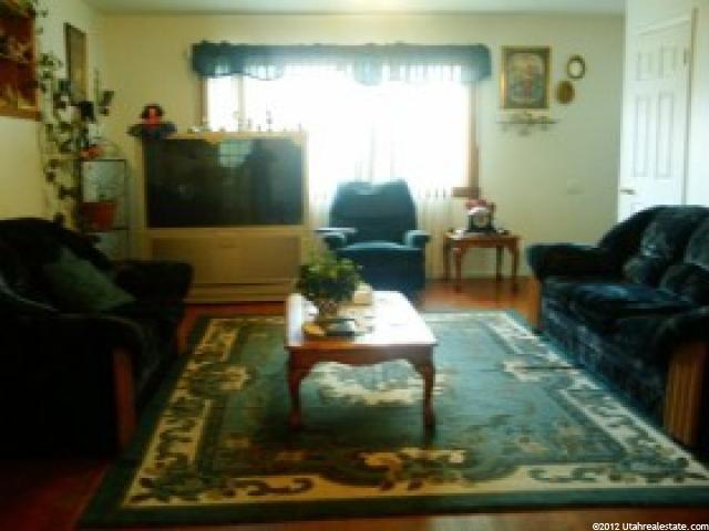 545 W 400 S, Logan, UT 84321 — photo 4