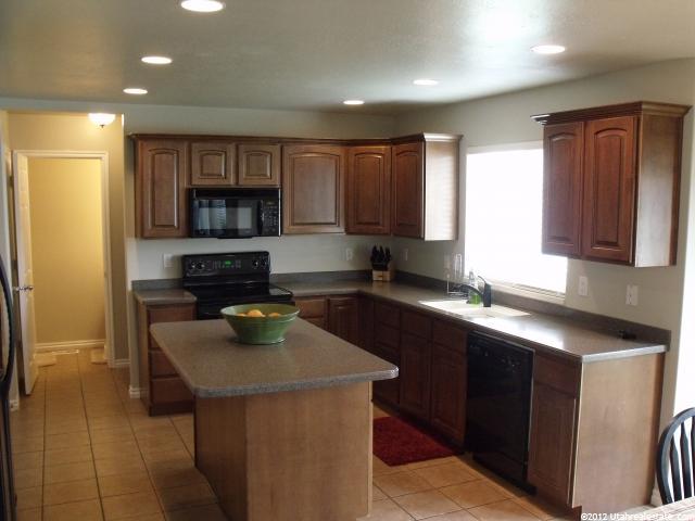 1198 N 2375 W, Layton, UT 84041 — photo 3