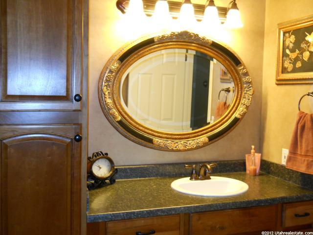 237 E 1530 N #237, North Logan, UT 84341 — photo 8