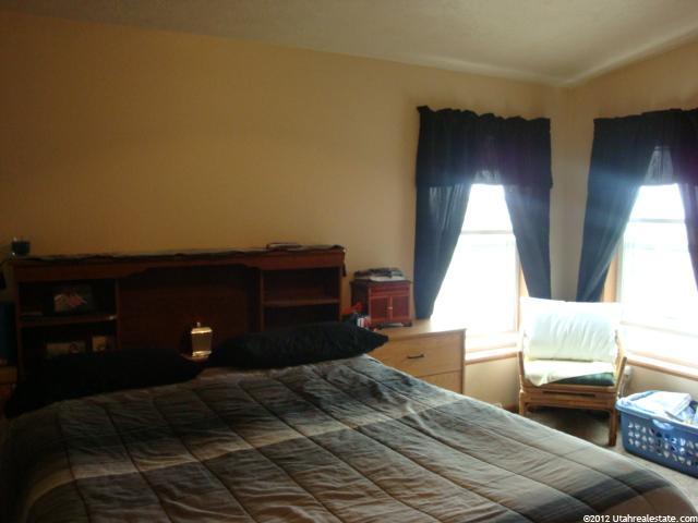 295 W 2100 S, Vernal, UT 84078 — photo 5