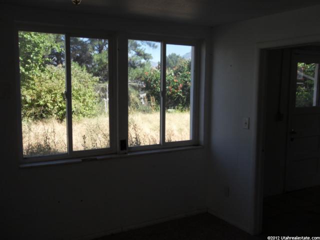 276 E 4300 S, Washington Terrace, UT 84405 — photo 6