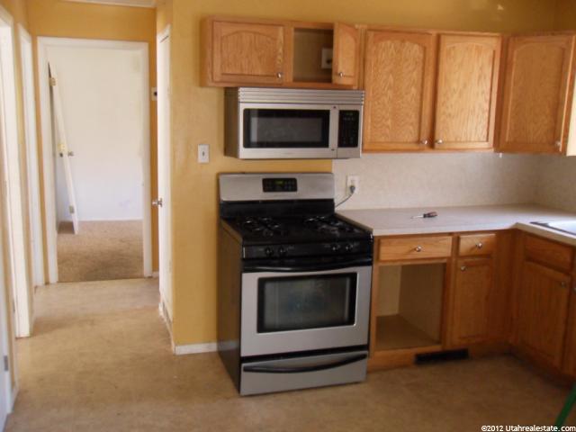 276 E 4300 S, Washington Terrace, UT 84405 — photo 9