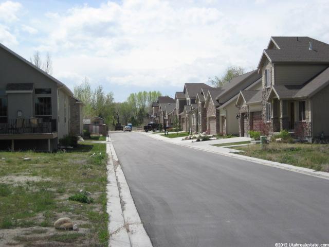 602 E Par Three Ln S #204, Murray, UT 84107 — photo 2