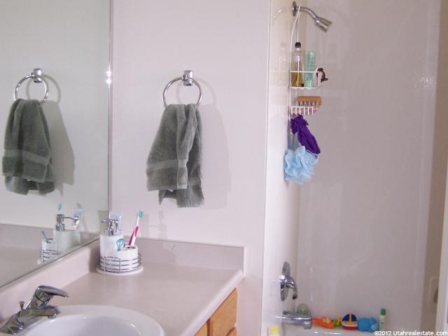2914 W 2100 N, Clinton, UT 84015 — photo 7