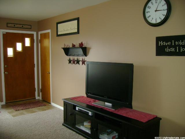 448 W 400 S, Vernal, UT 84078 — photo 3