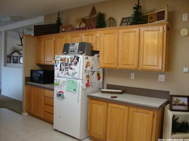 190 N Main St W, Levan, UT 84639 — photo 12