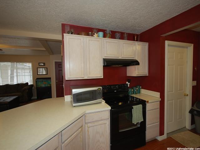 180 E Freedom Ln S, Ogden, UT 84401 — photo 6