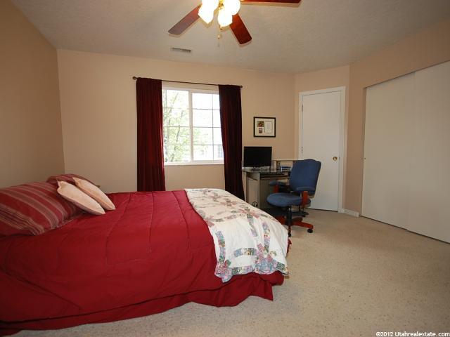 180 E Freedom Ln S, Ogden, UT 84401 — photo 9