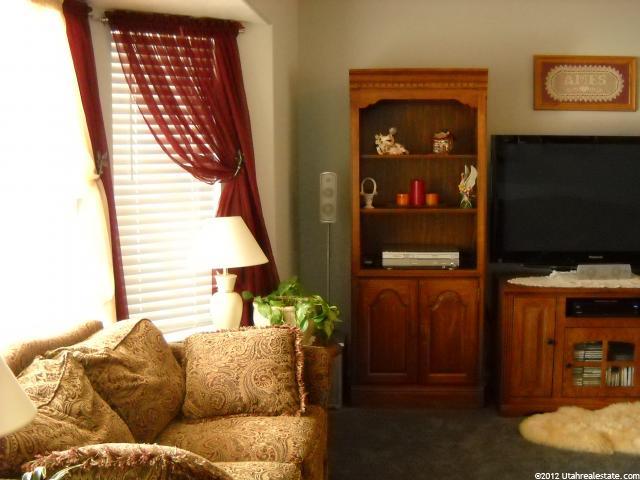 831 S 500 W, Mt Pleasant, UT 84647 — photo 2