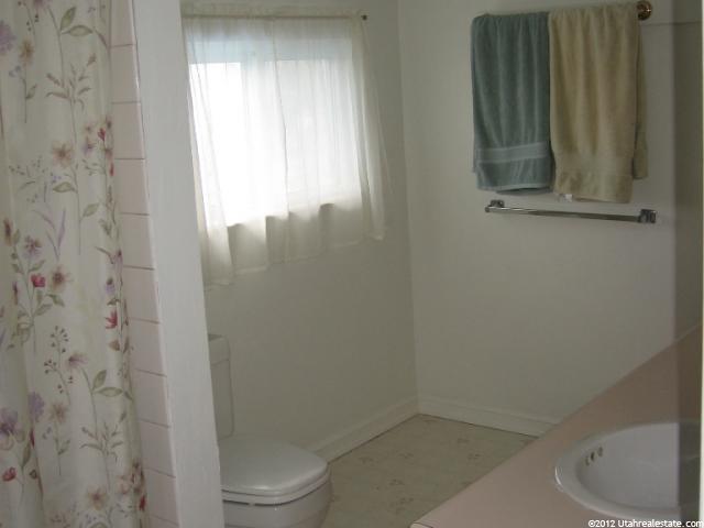 187 E 100 St S, Paris, ID 83261 — photo 12