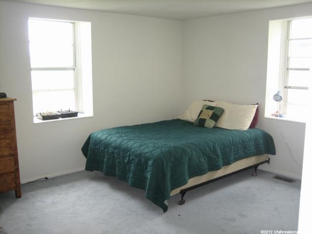 187 E 100 St S, Paris, ID 83261 — photo 4