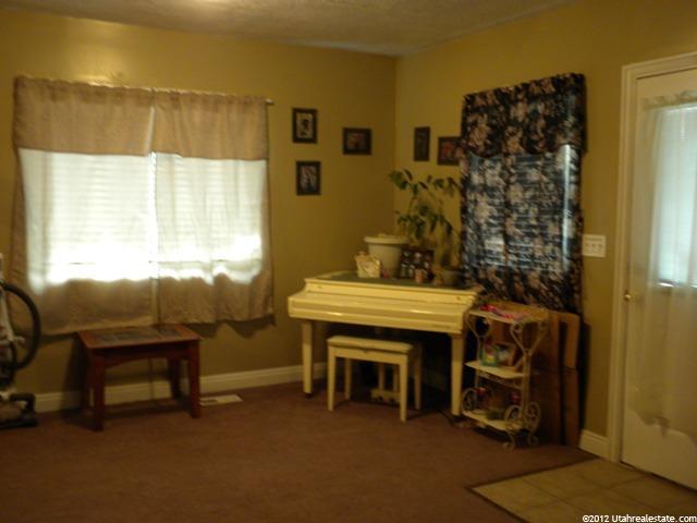 622 S Adams E, Ogden, UT 84404 — photo 3