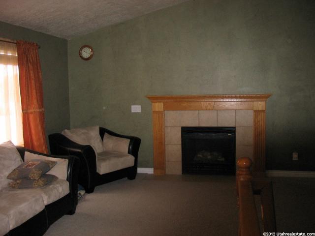555 W 3700 S, Syracuse, UT 84075 — photo 10