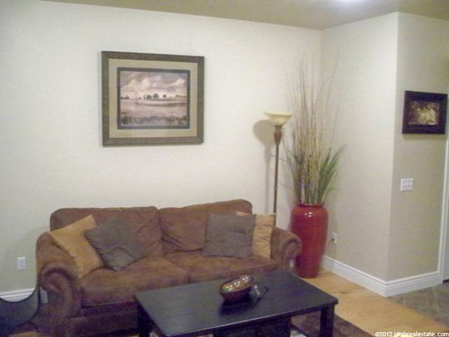 689 N 130 E, Smithfield, UT 84335 — photo 2