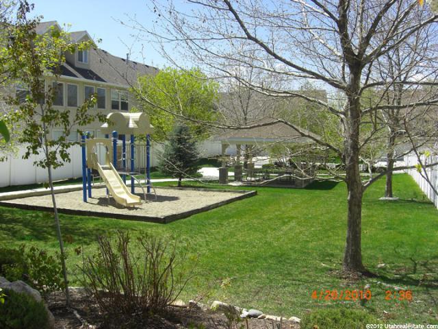 731 E Sand Dollar Dr, Sandy, UT 84094 — photo 2