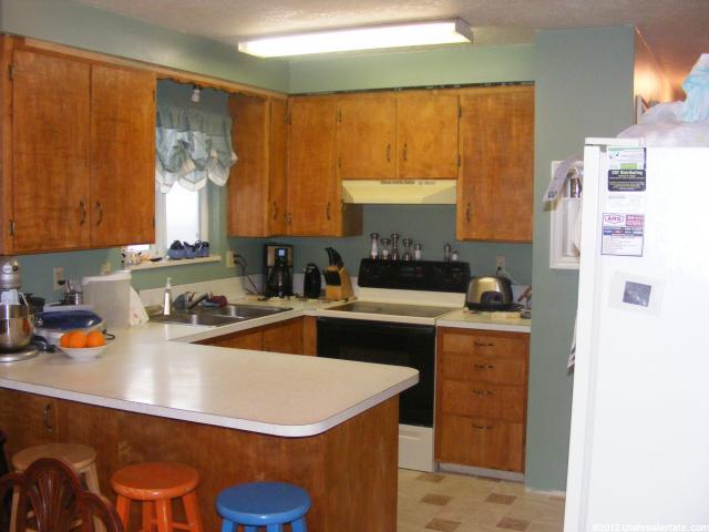 915 E 200 S, Lewiston, UT 84320 — photo 3