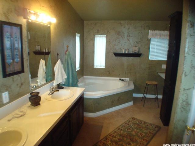 910 S 550 W, Tremonton, UT 84337 — photo 8