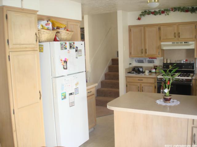 819 Canyon Rd, Ogden, UT 84404 — photo 4