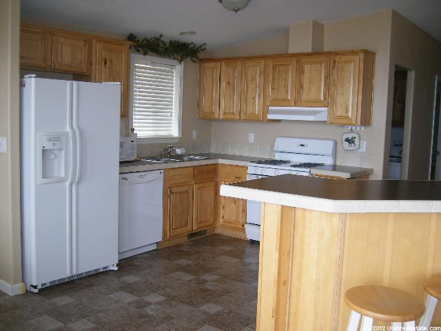 1453 N Trapper Loop, Garden City, UT 84028 — photo 8