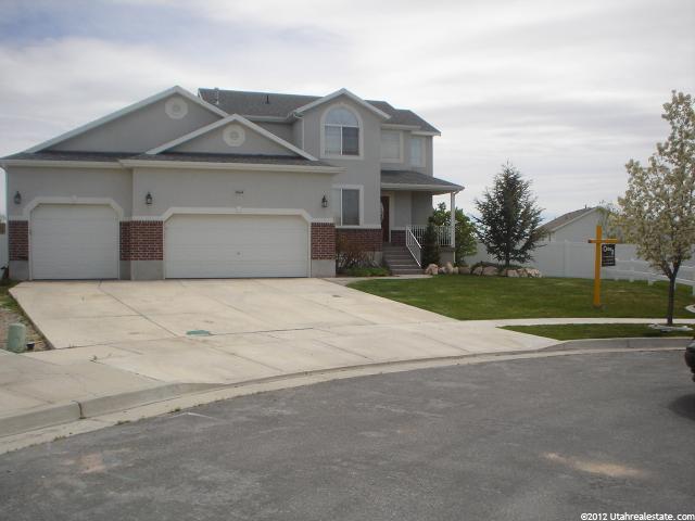 3869 W Cascades Cir, Syracuse, UT 84075 — photo 2