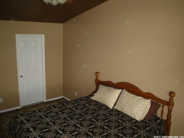 3869 W Cascades Cir, Syracuse, UT 84075 — photo 7