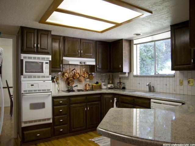 268 W 3400 S, Bountiful, UT 84010 — photo 9