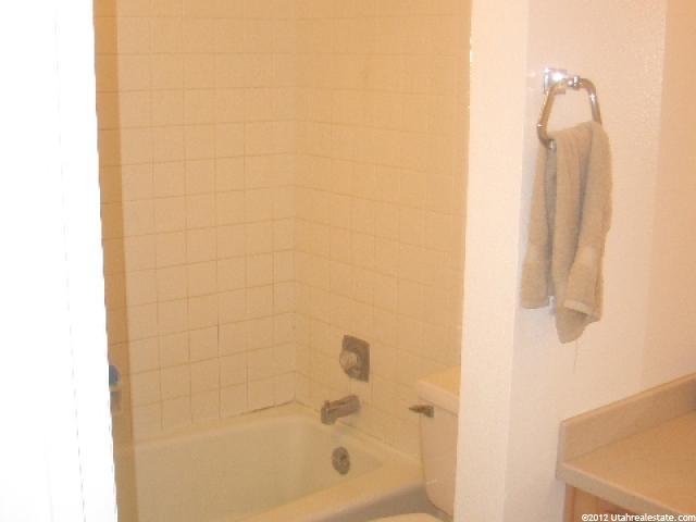 3945 S Main, Bountiful, UT 84010 — photo 2