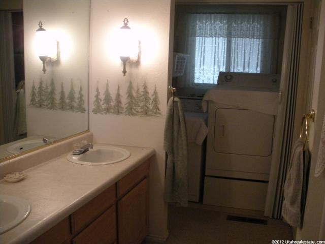 878 E Mountain View Dr, Pine Valley, UT 84781 — photo 6