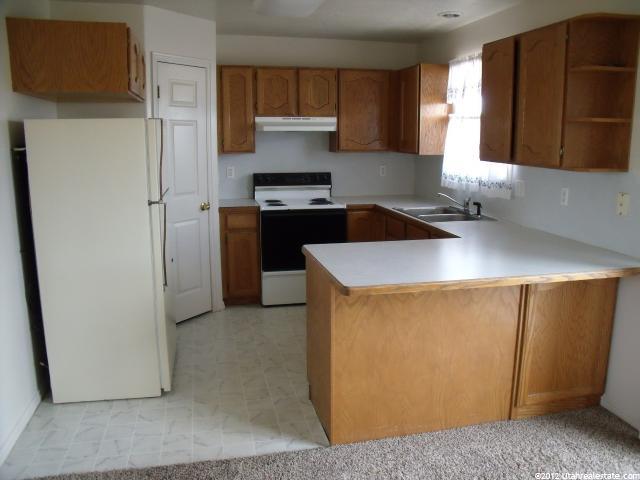 3894 W 4700 S, Roy, UT 84067 — photo 2