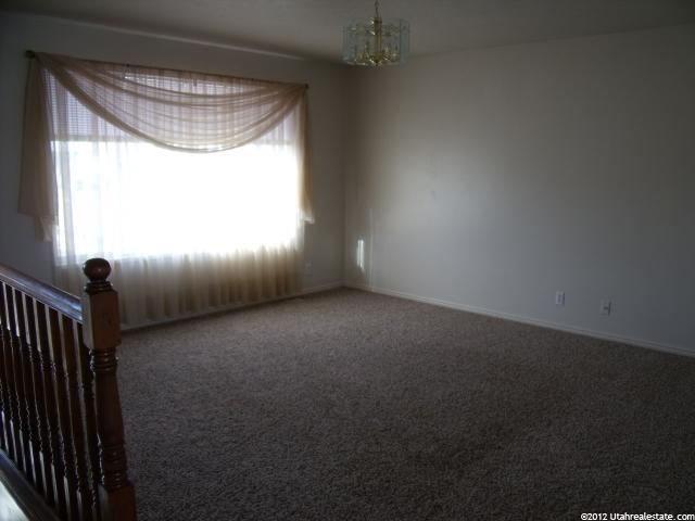 3894 W 4700 S, Roy, UT 84067 — photo 6