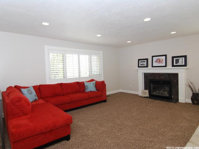 5716 Maplewood Dr E, South Ogden, UT 84405 — photo 9