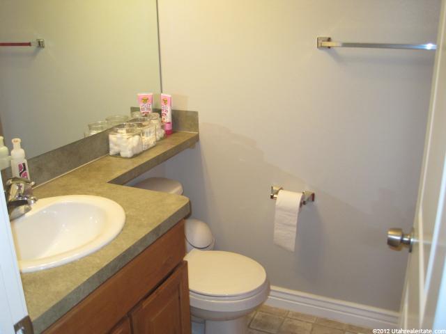 277 E 1900 N, North Ogden, UT 84414 — photo 12