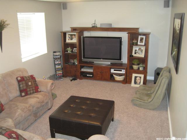 277 E 1900 N, North Ogden, UT 84414 — photo 5