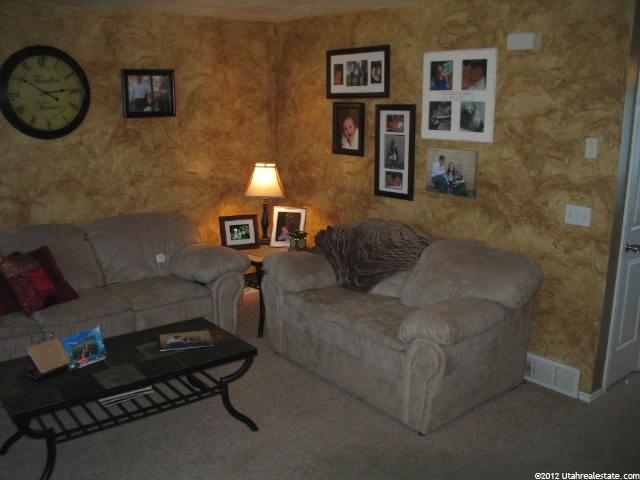 695 S 825 E, Layton, UT 84040 — photo 4