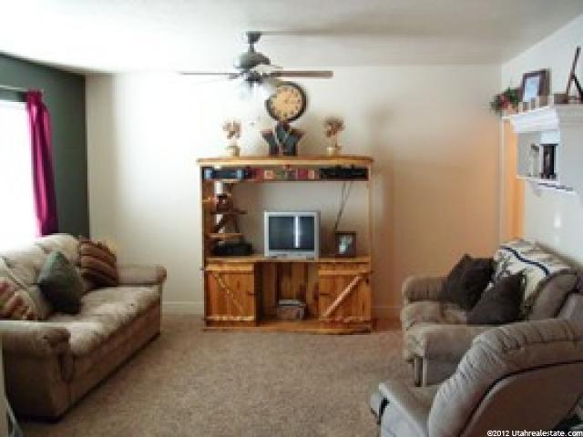 102 S 400 W, Tremonton, UT 84337 — photo 2