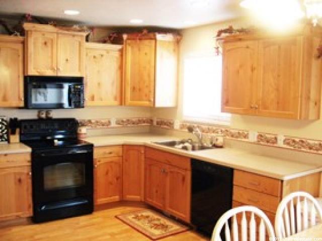 102 S 400 W, Tremonton, UT 84337 — photo 4