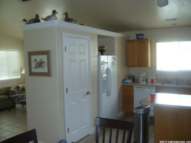 819 E 725 N, Ogden, UT 84404 — photo 2