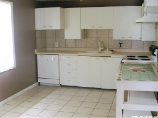 755 E 9990 S, Sandy, UT 84094 — photo 10