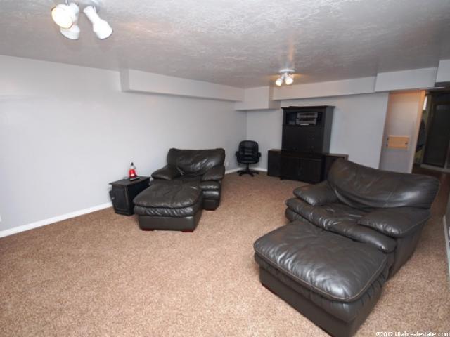 940 S Taylor Ave E, Ogden, UT 84404 — photo 9