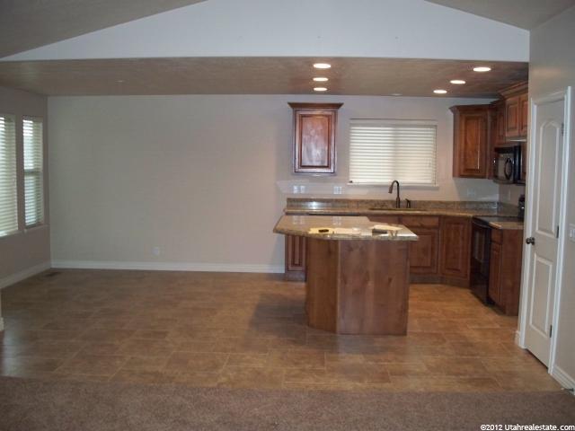 2594 W 775 N, Layton, UT 84041 — photo 3